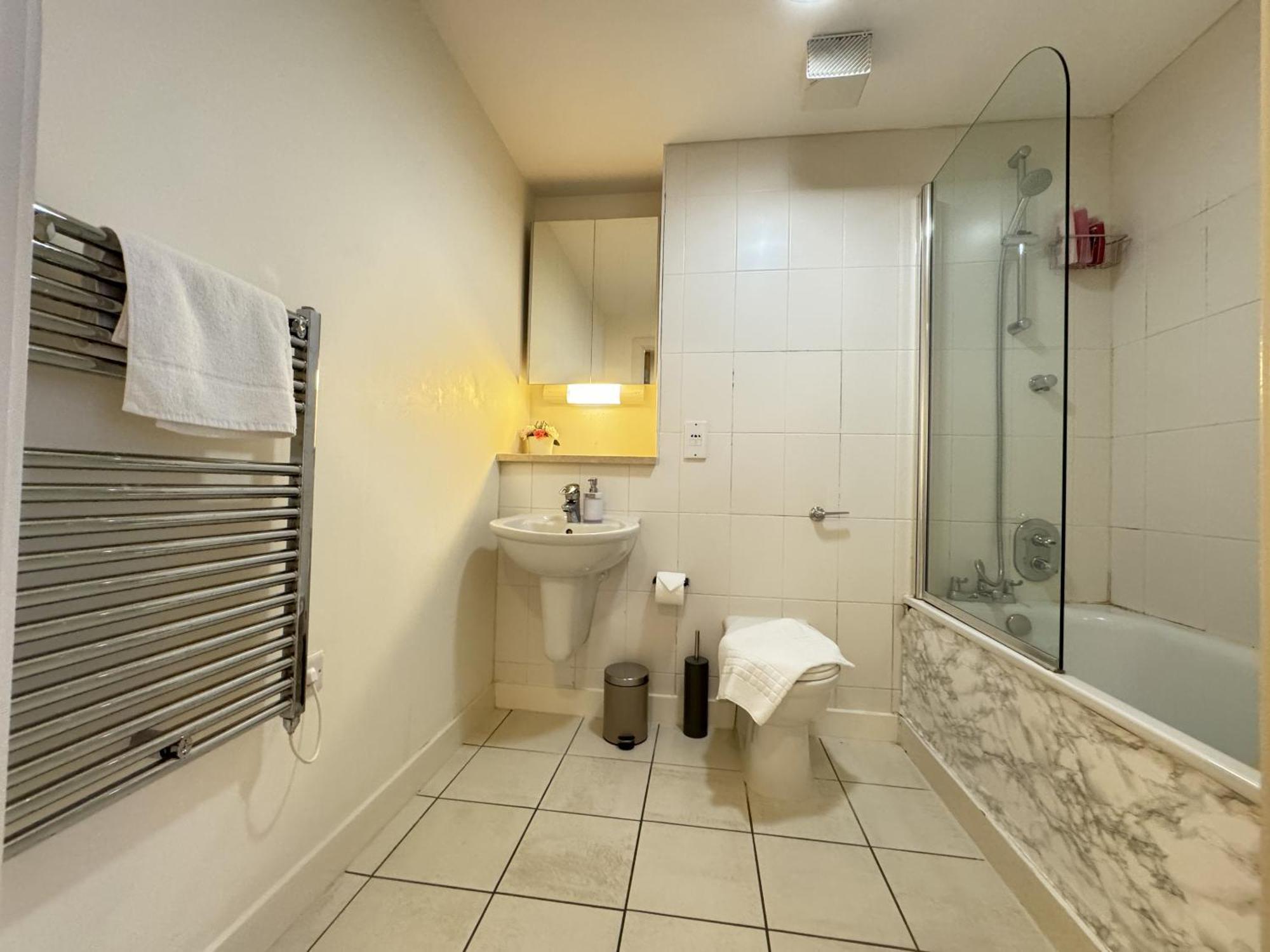 Cosy Modern Tower Bridge Apartment London Exterior foto